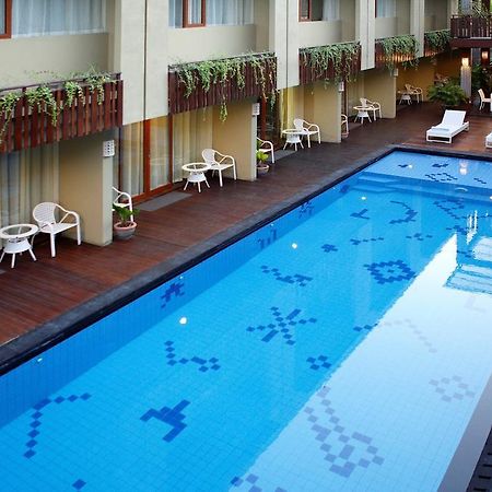 Devata Suites And Residence Legian Dış mekan fotoğraf