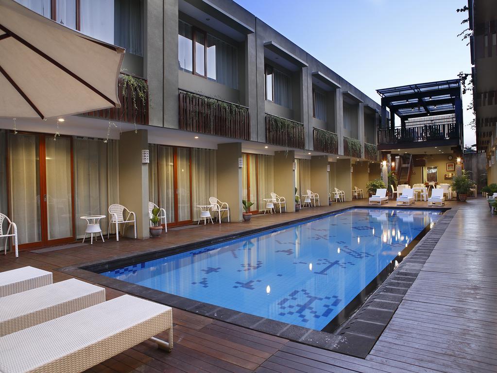 Devata Suites And Residence Legian Dış mekan fotoğraf