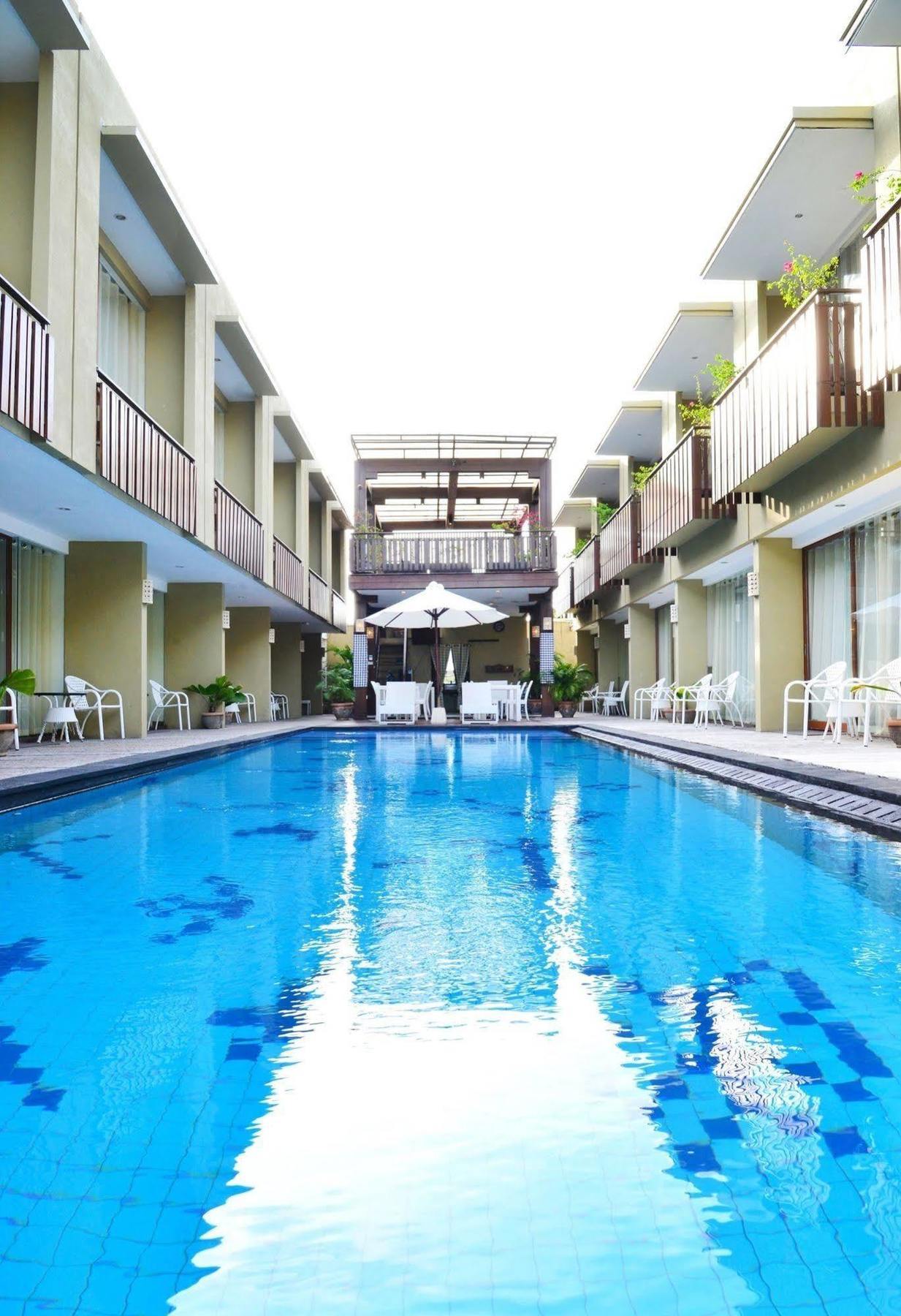 Devata Suites And Residence Legian Dış mekan fotoğraf