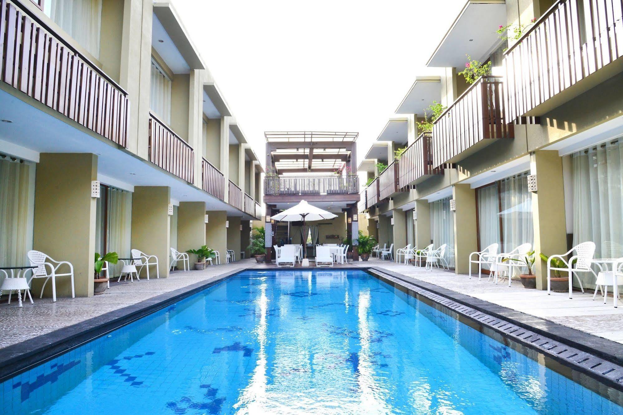 Devata Suites And Residence Legian Dış mekan fotoğraf