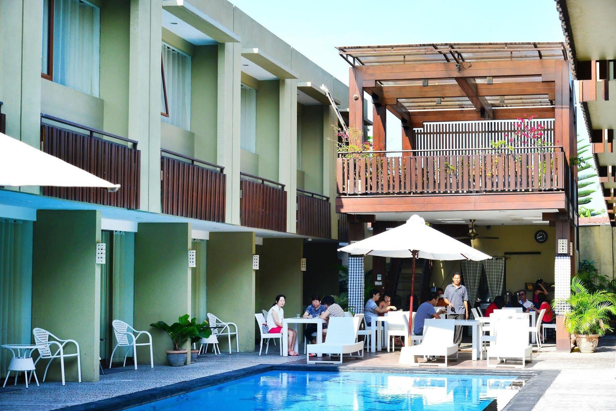 Devata Suites And Residence Legian Dış mekan fotoğraf